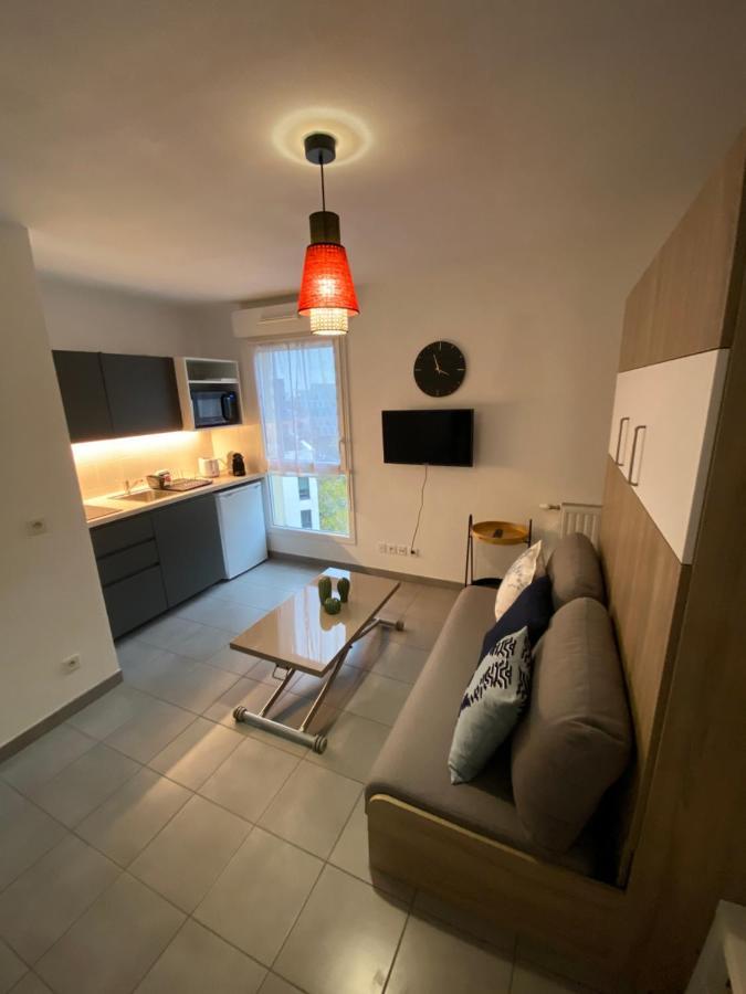 Studio Chic Little Boheme Proche Hopitaux, 15 Mn Du Centre Lyon Buitenkant foto